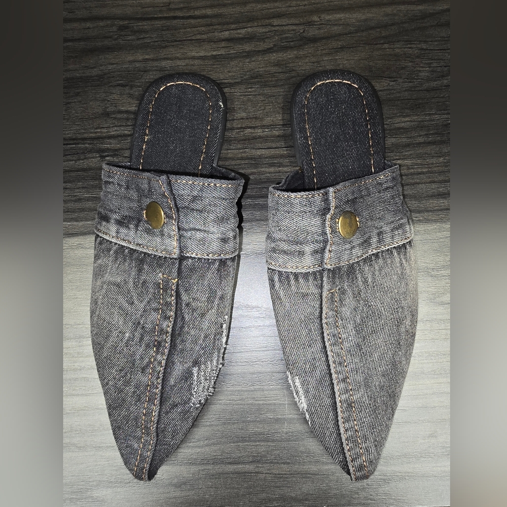 Slippers